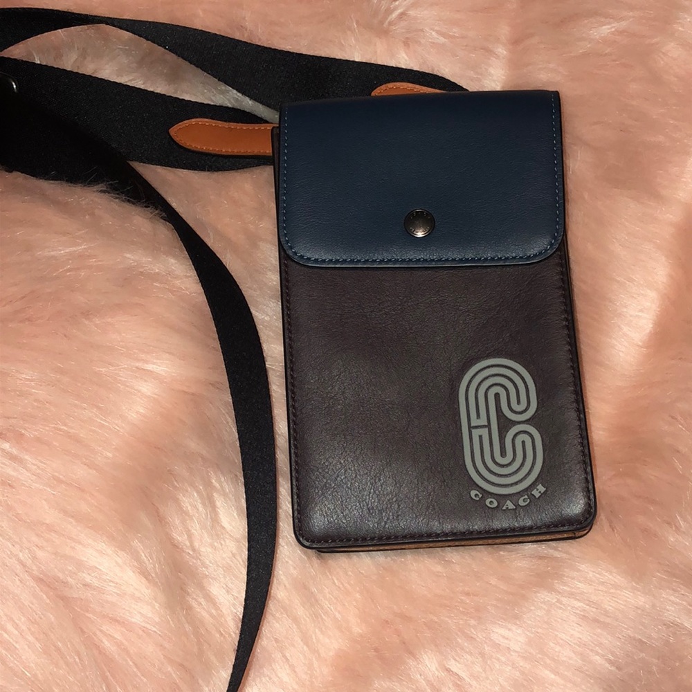 ❌SOLD ON DEPOP Coach cell purse